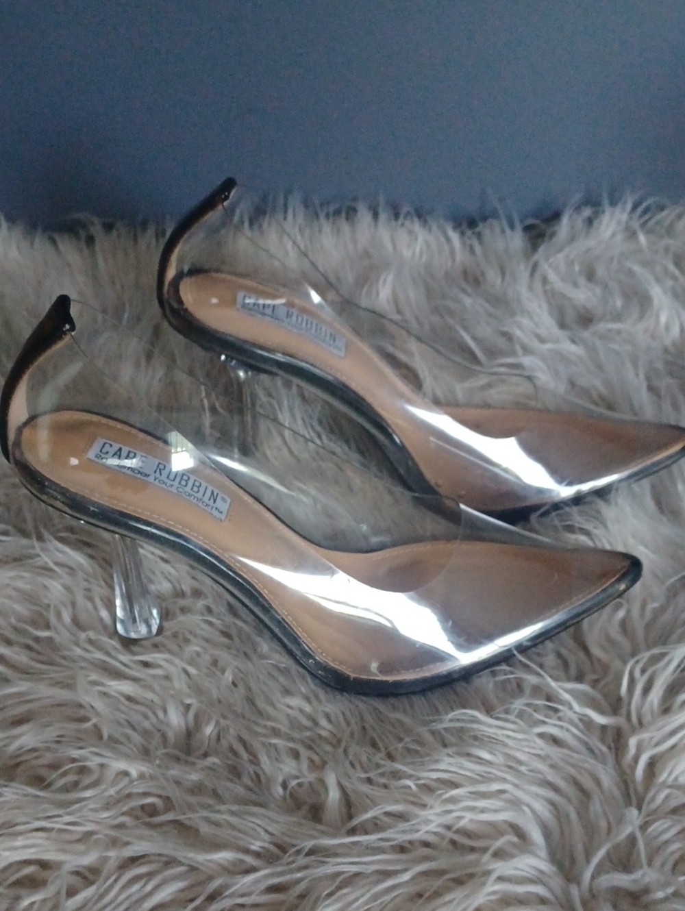 Cape Robbin Clear Heels